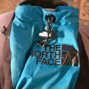 THE NORTH FACE BOZER CROSSBODY HARBOR BLUE NWOT